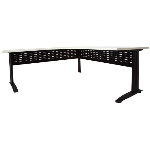 Breathe C-Leg Corner Workstation