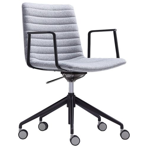 Roxby Deluxe Meeting Chair with Tilt Action