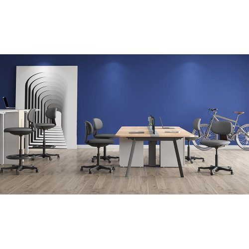 Yolla Task Chair