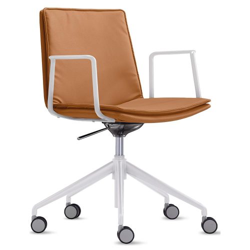 Lira Deluxe Meeting Chair with Tilt Action