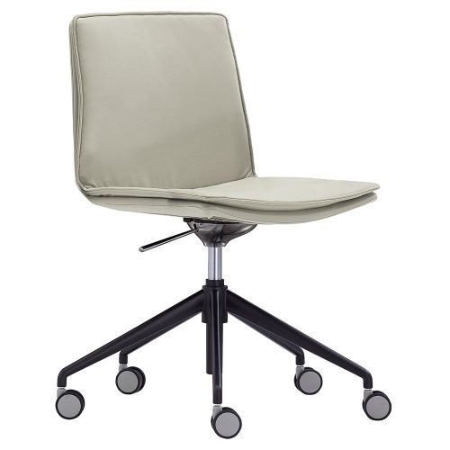Lira Deluxe Meeting Chair with Tilt Action