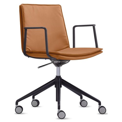Lira Deluxe Meeting Chair with Tilt Action