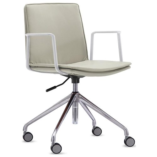 Lira Standard Meeting Chair (4-Star Base)