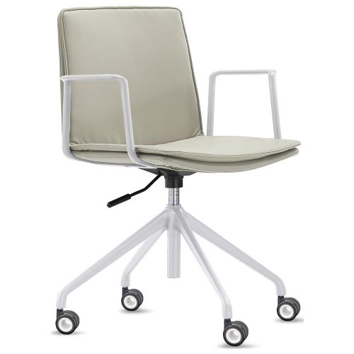 Lira Standard Meeting Chair (4-Star Base)