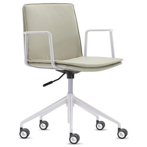 Lira Standard Meeting Chair (5-Star Base)